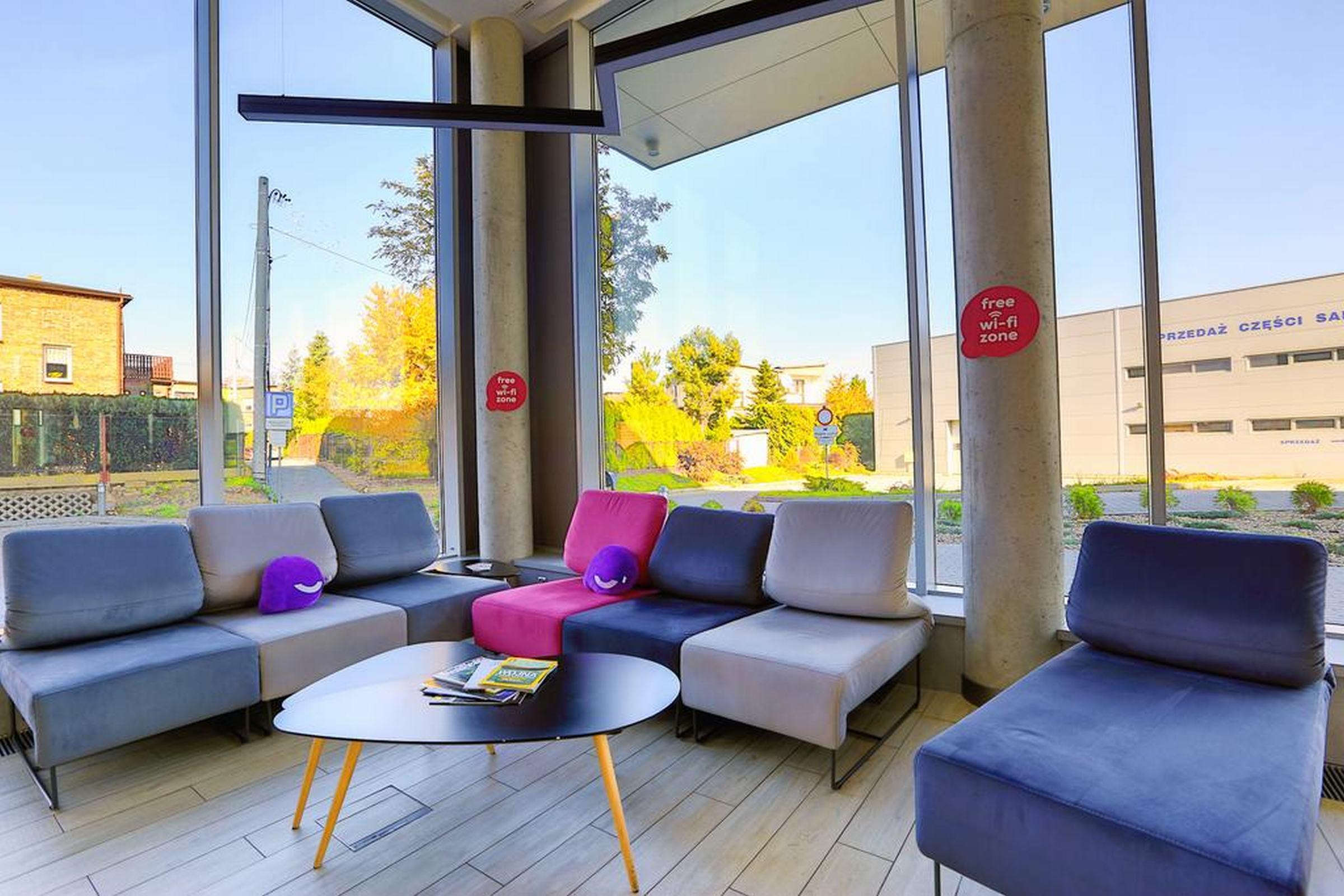 Qubus Hotel 2*