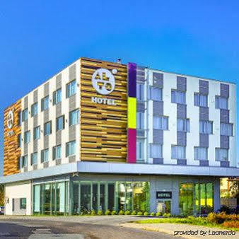 Hotel Qubus 2*